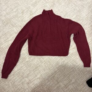 Hollister cropped mock neck Burgundy Sweater NEW